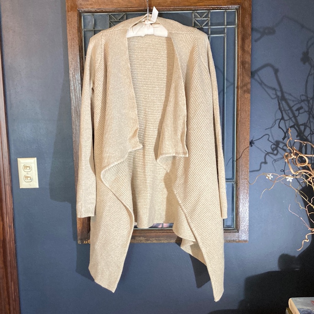 Express Cream Cardigan